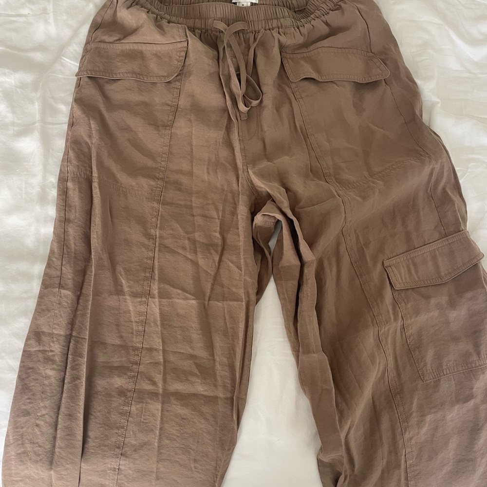 Madewell Tan Cargo Bottoms